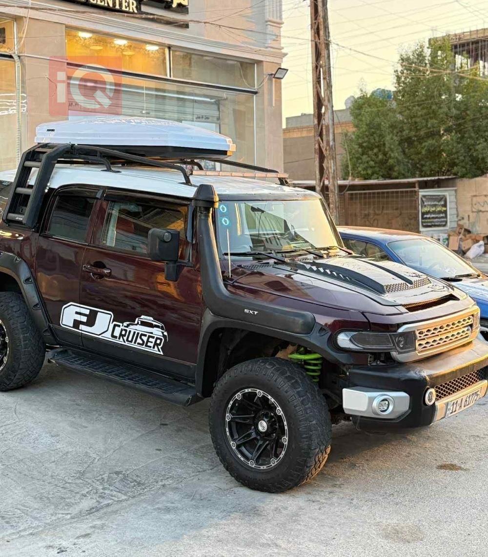 تويوتا إف جي كروزر